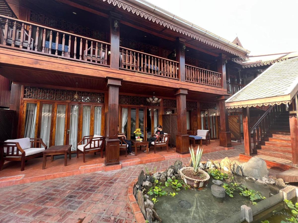 לואנג פרבאנג Chaluenxay Boutique Hotel מראה חיצוני תמונה