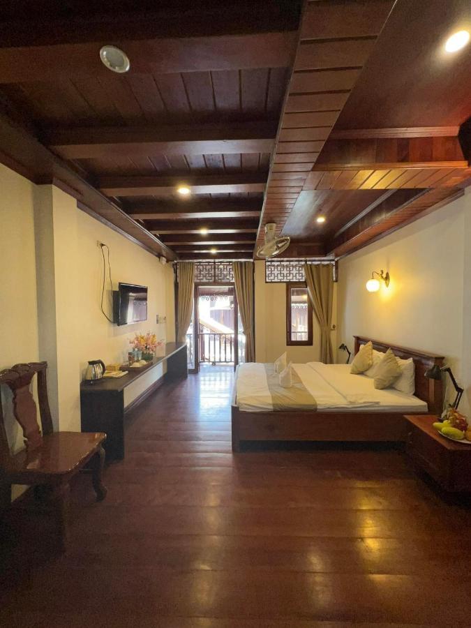 לואנג פרבאנג Chaluenxay Boutique Hotel מראה חיצוני תמונה